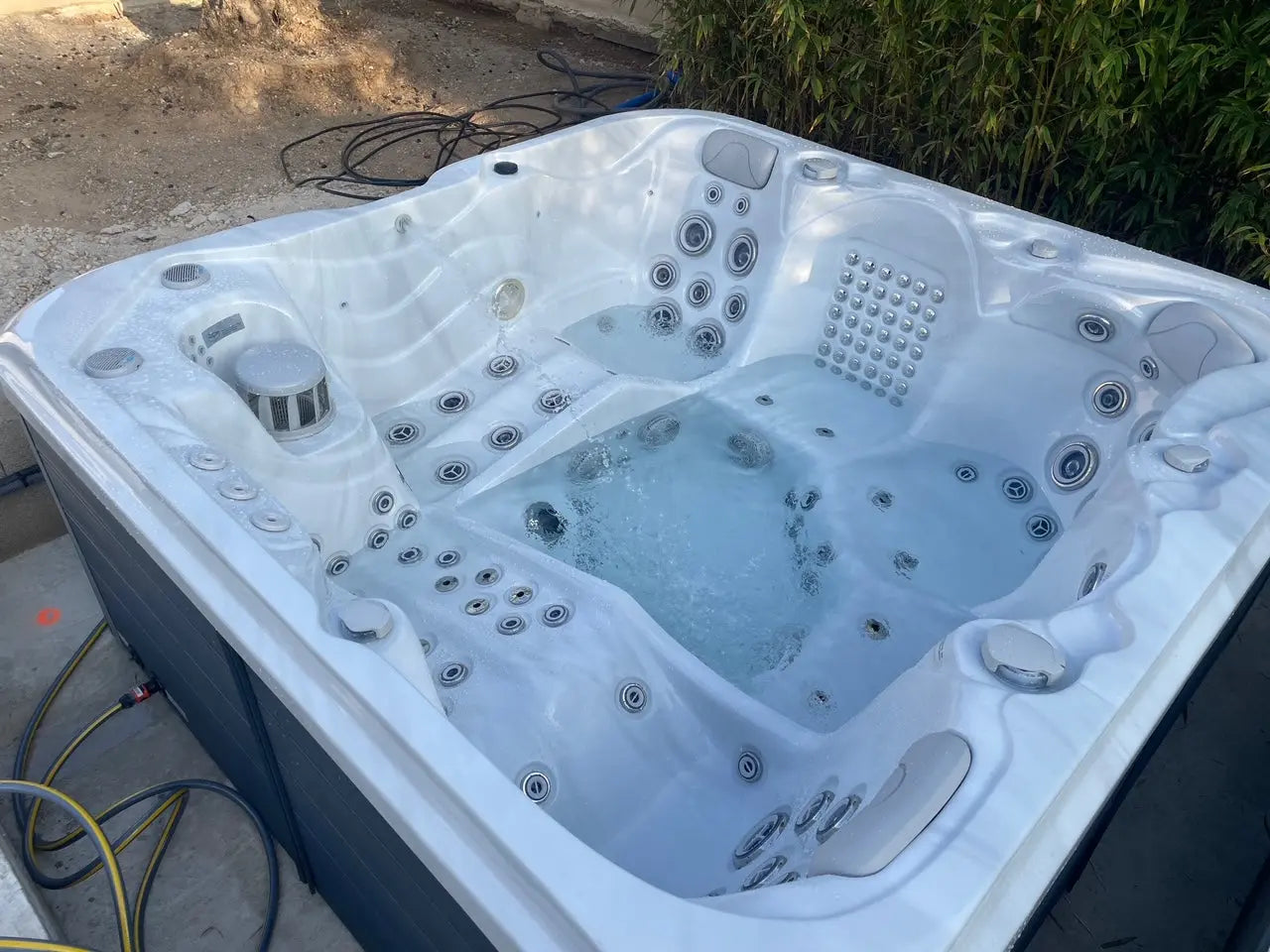 Comment Choisir Le Jacuzzi 5 Places Parfait Pour Votre Jardin ? 123spa