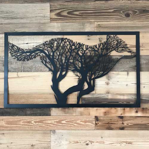 Loup arbre de vie en métal noir