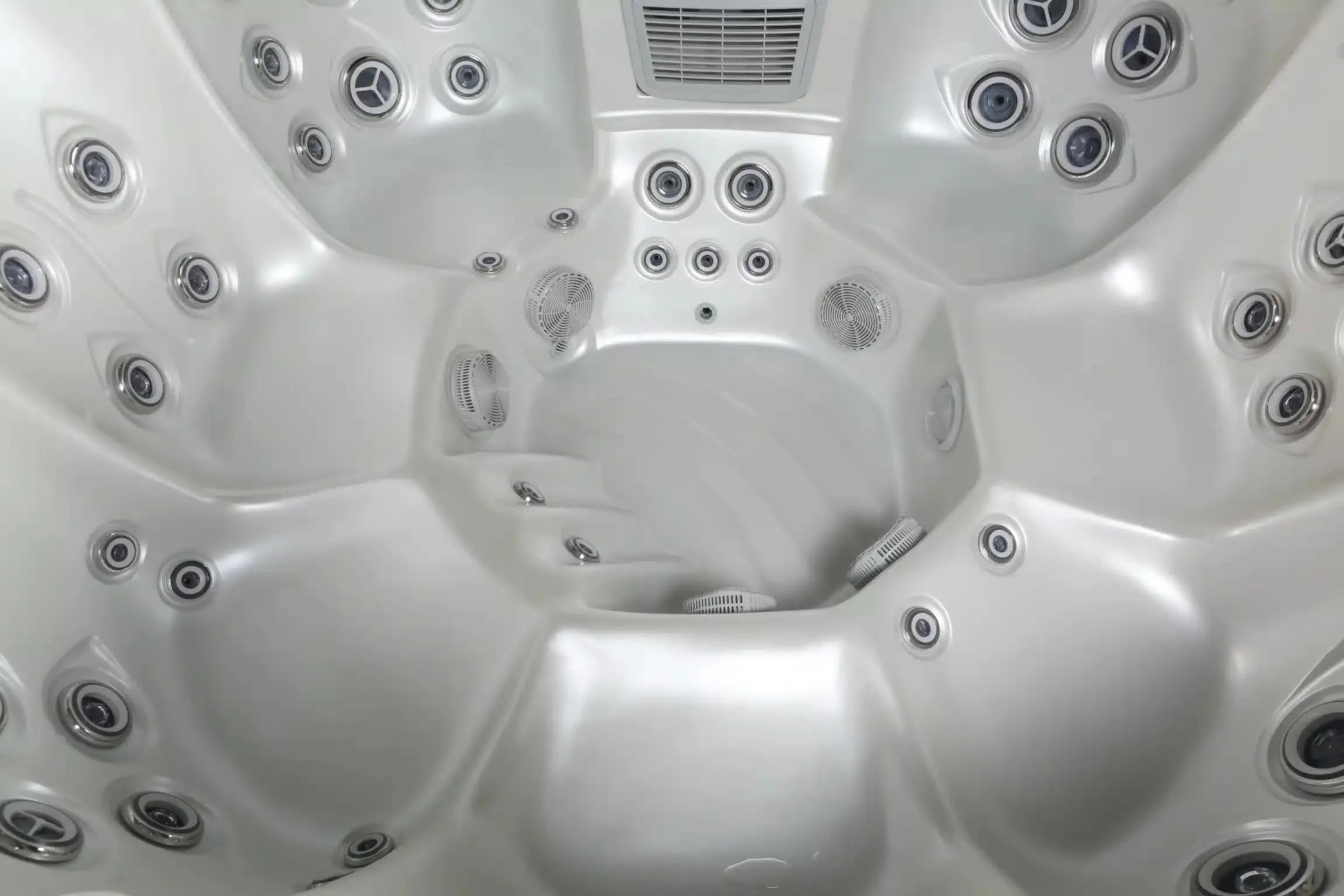 Spa 7 places - Magnum 123spa