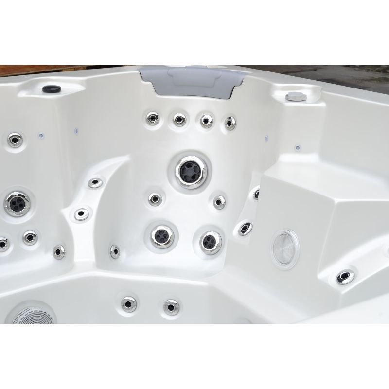 Spa 6 places - Malia