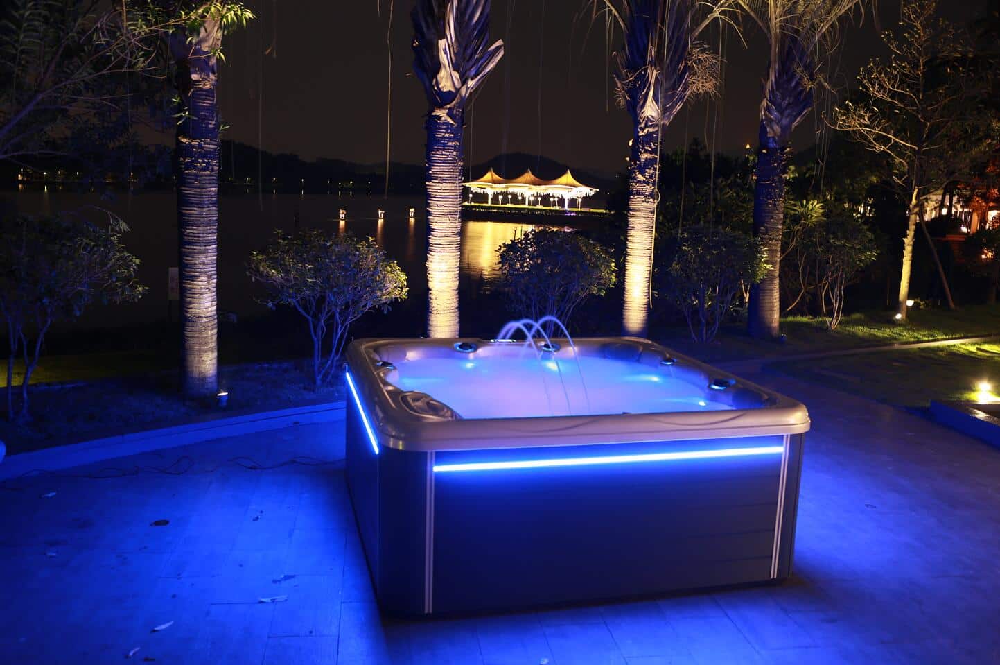 Spa 6 places - Mustang